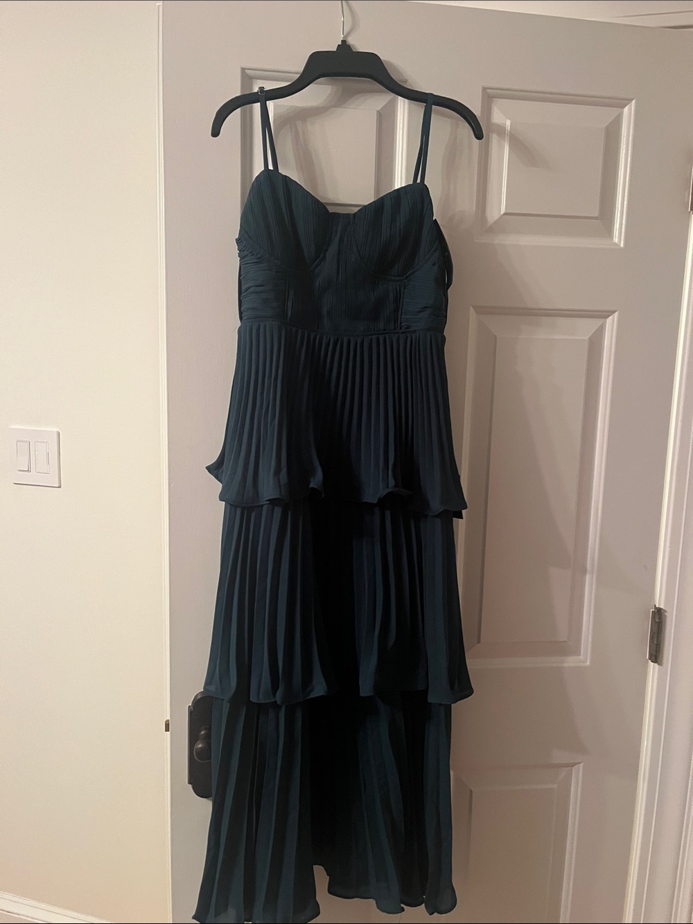 NWT size S Spaghetti Strap Tiered Pleated Maxi Dress - Teal
